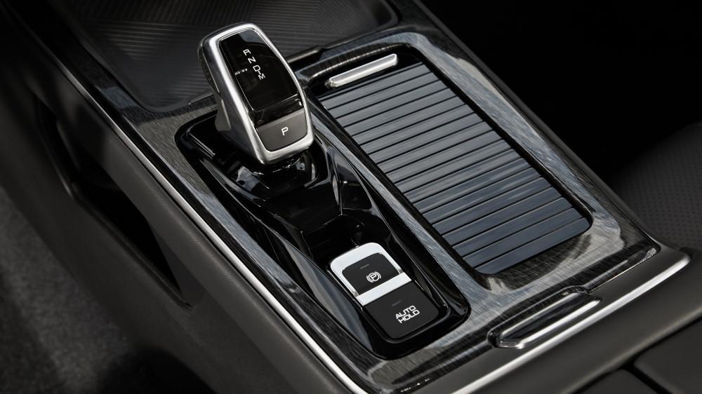 Интерьер/салон нового автомобиля DongFeng Shine Max