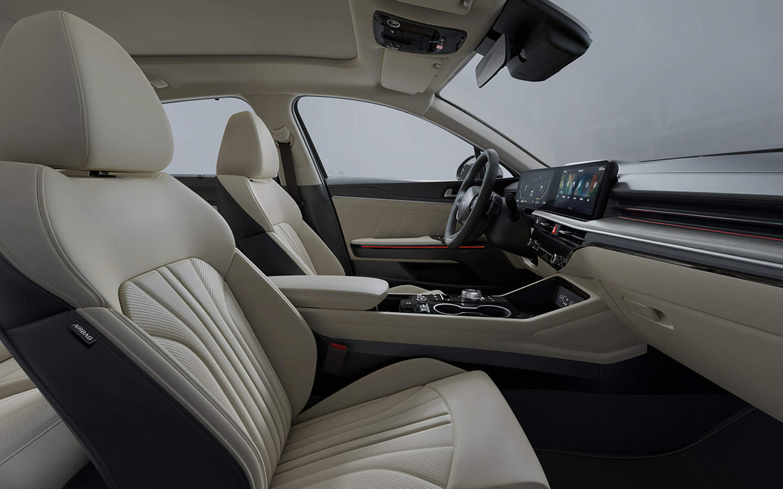 Интерьер/салон нового автомобиля Kia K5 NEW