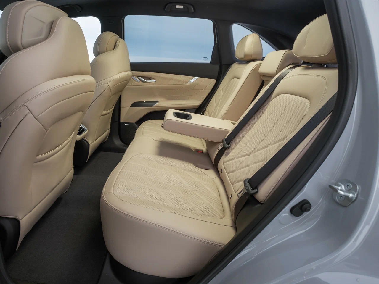 Интерьер/салон нового автомобиля Changan CS75 Plus