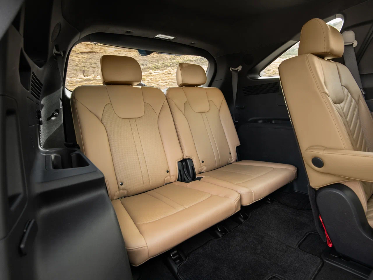 Интерьер/салон нового автомобиля Kia Sorento