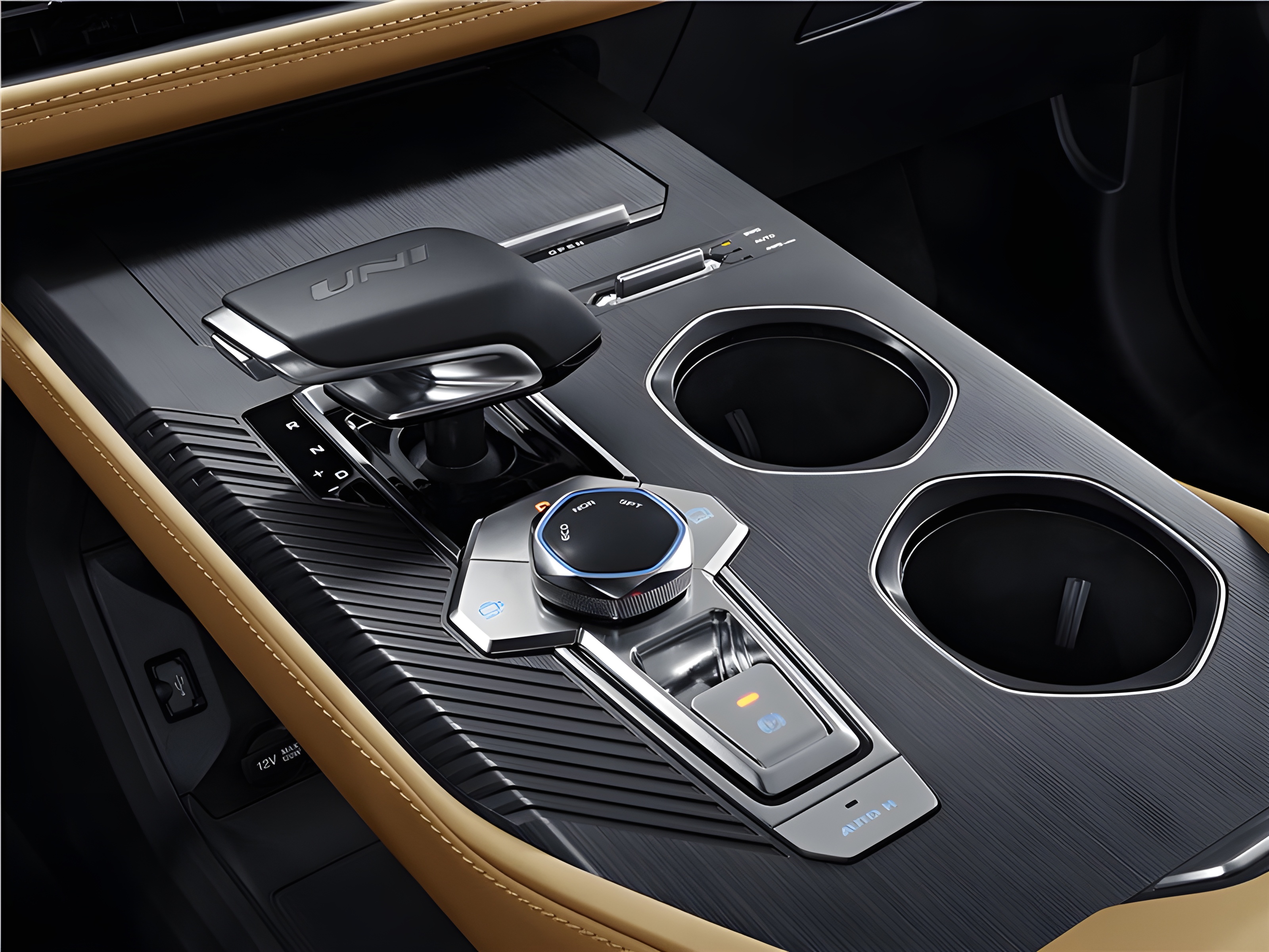 Интерьер/салон нового автомобиля Changan UNI-K