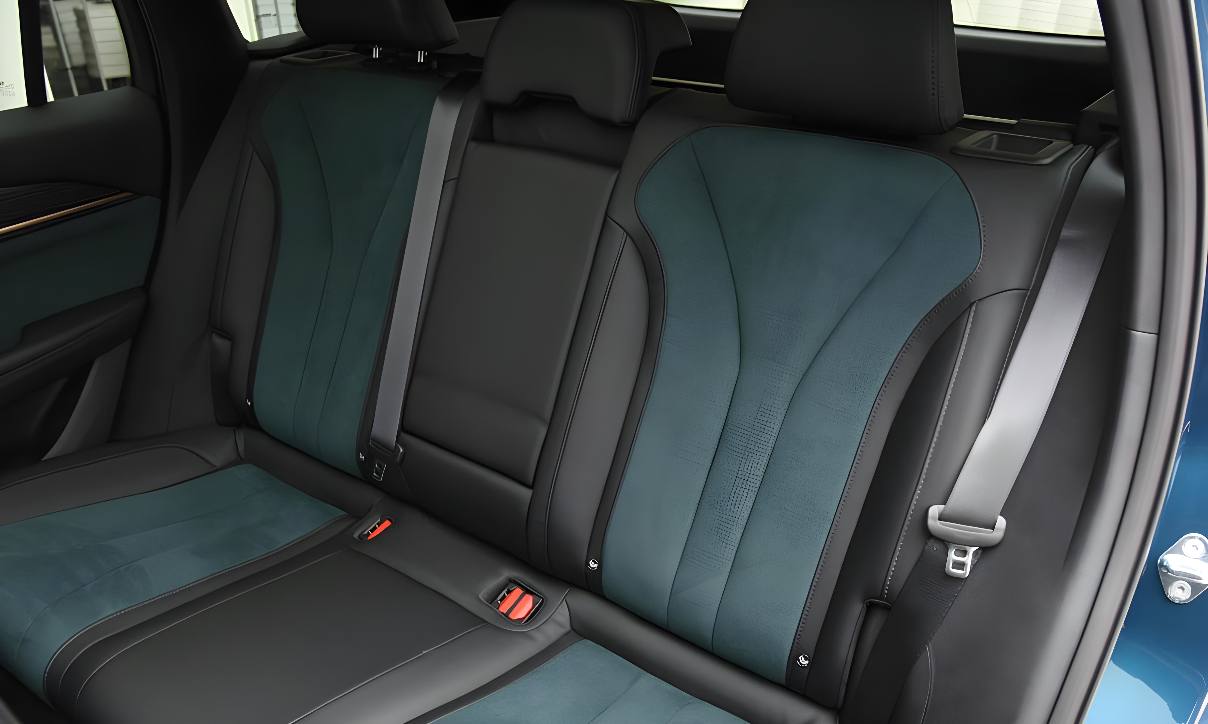 Интерьер/салон нового автомобиля Geely Monjaro