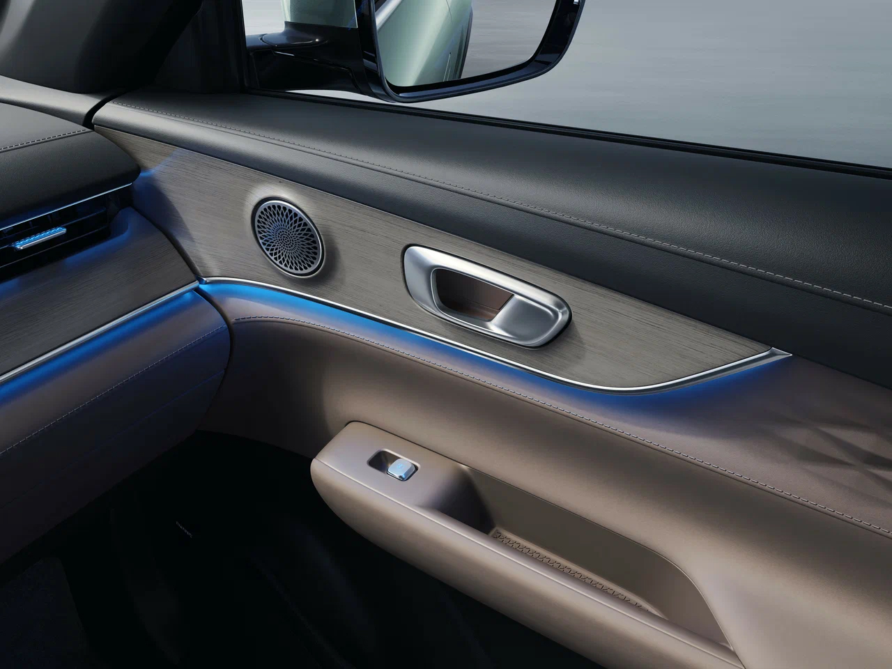 Интерьер/салон нового автомобиля TENET T8