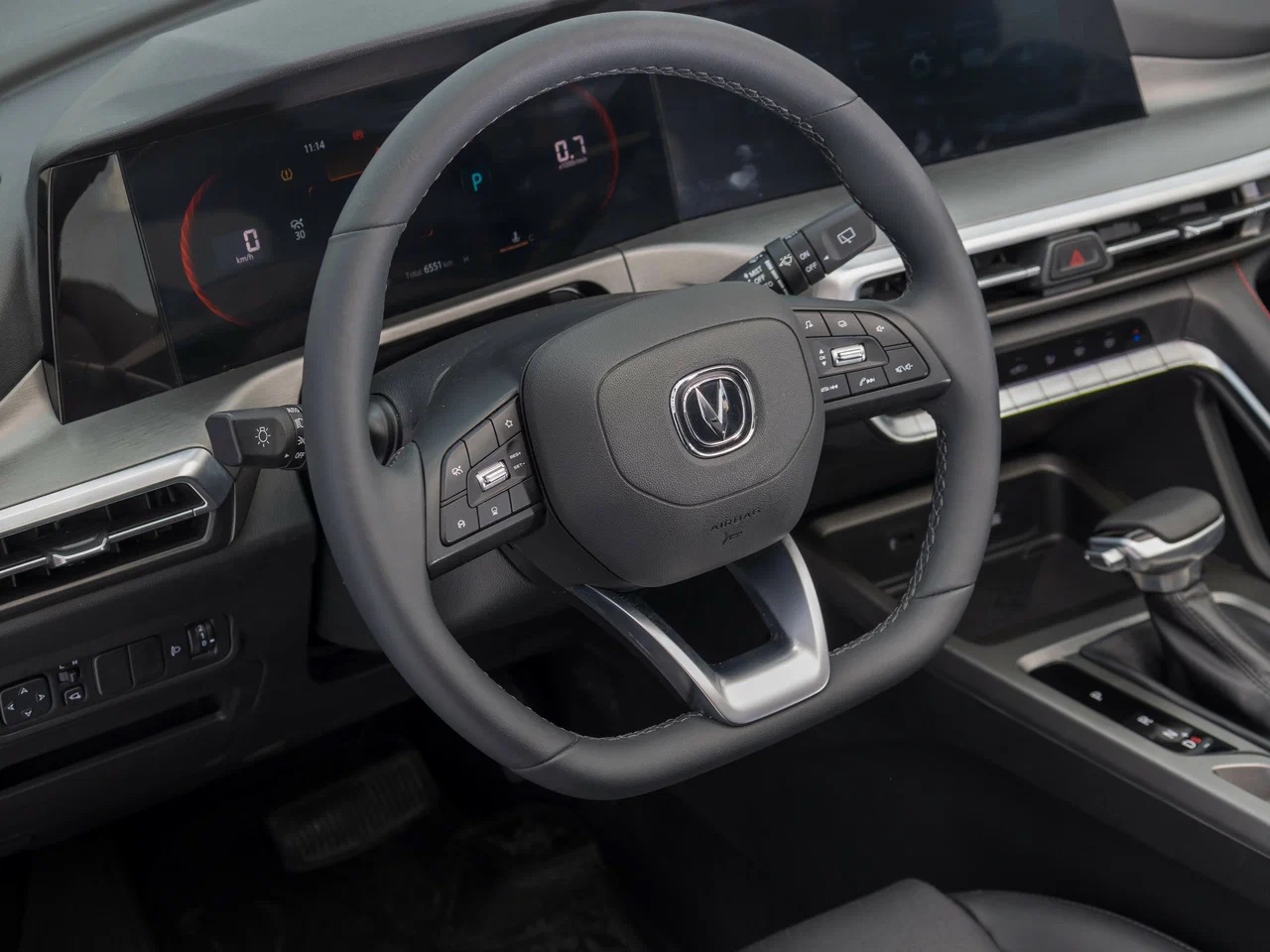 Интерьер/салон нового автомобиля Changan CS35PLUS 