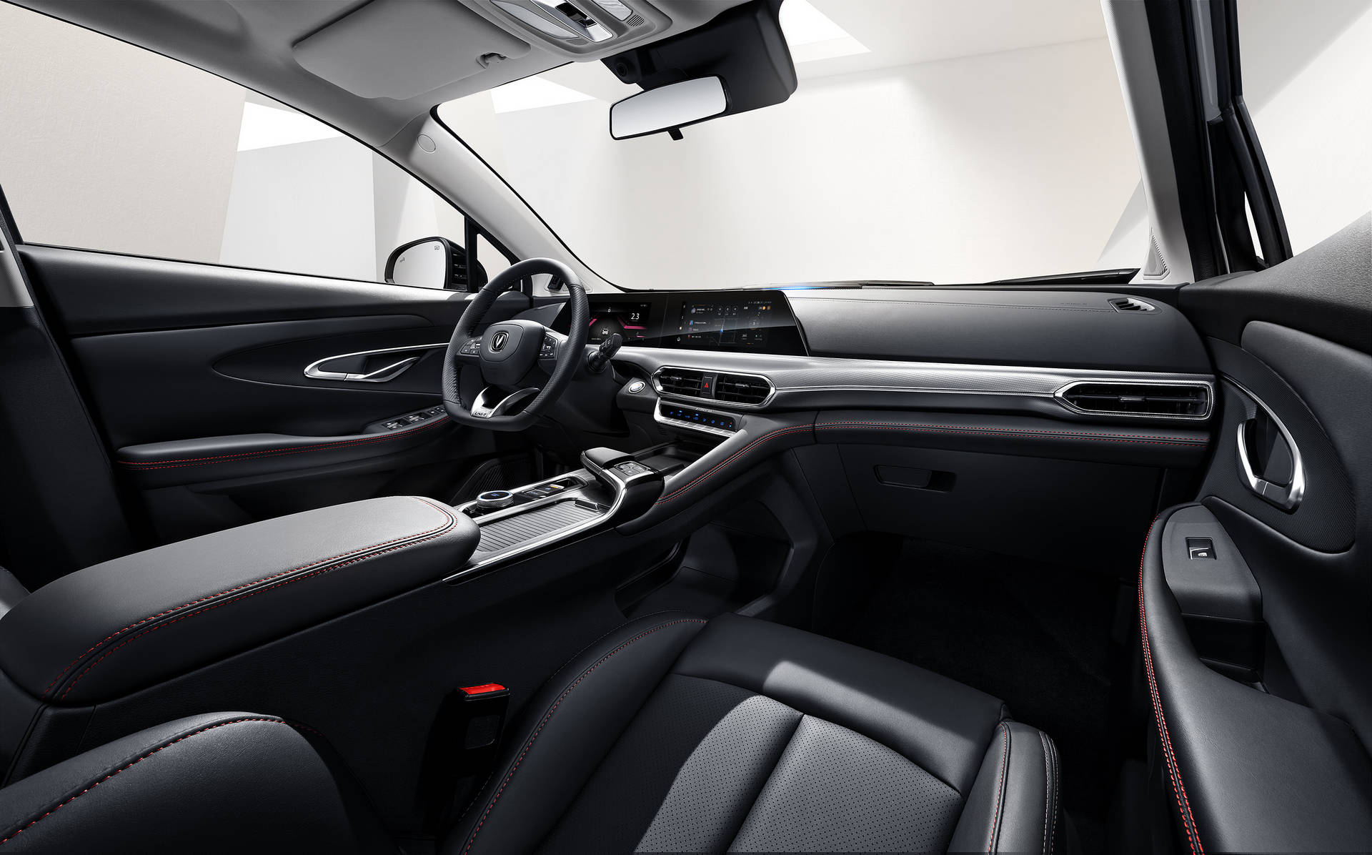 Интерьер/салон нового автомобиля Changan UNI-T