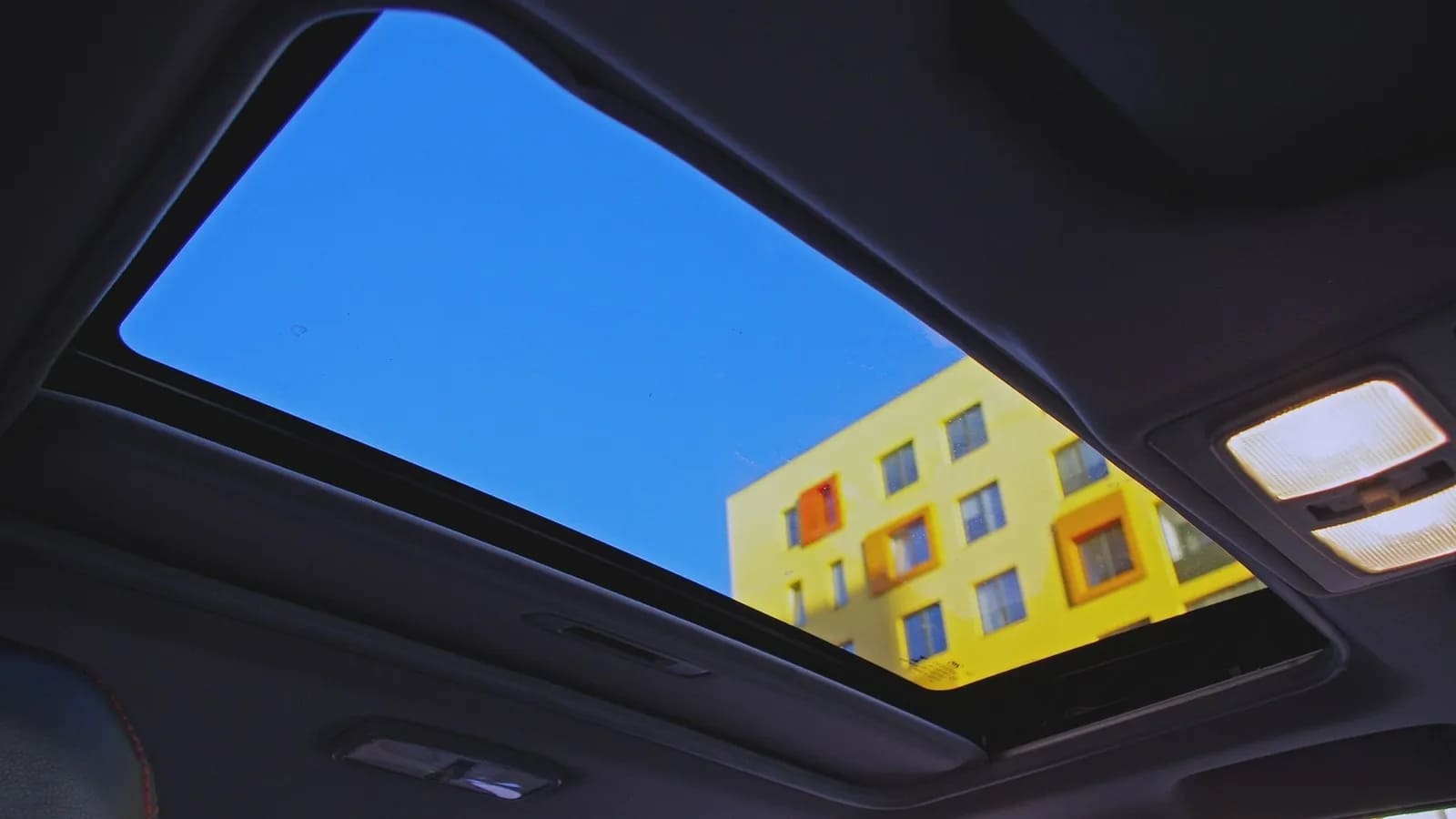 Интерьер/салон нового автомобиля Lifan X60