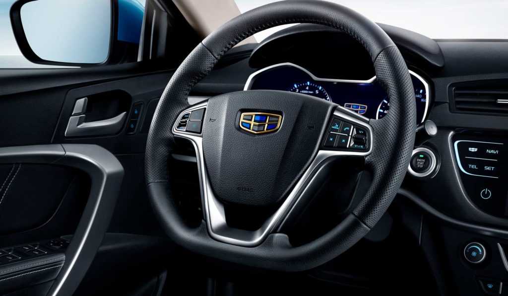 Интерьер/салон нового автомобиля Geely Emgrand 7