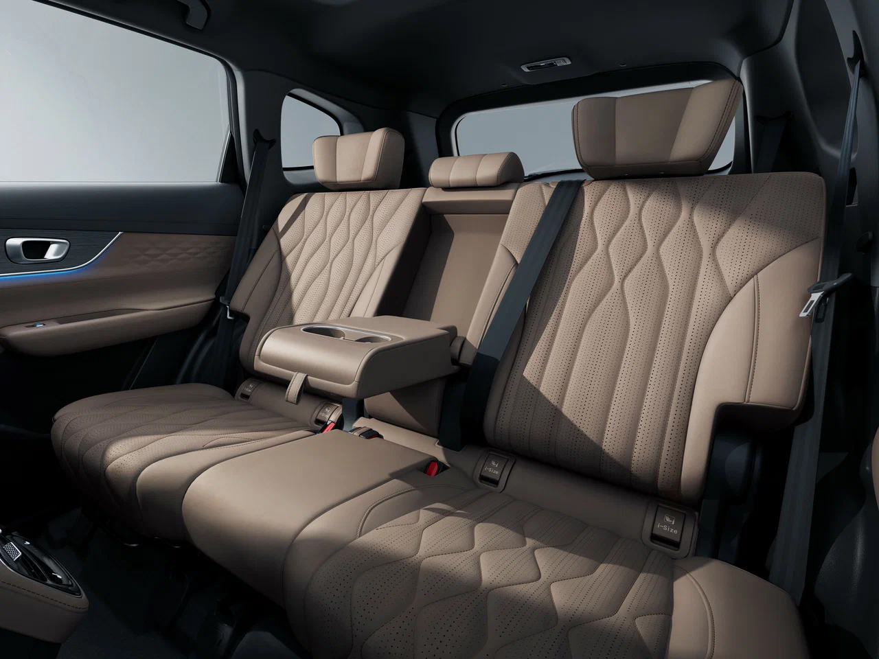 Интерьер/салон нового автомобиля TENET T8