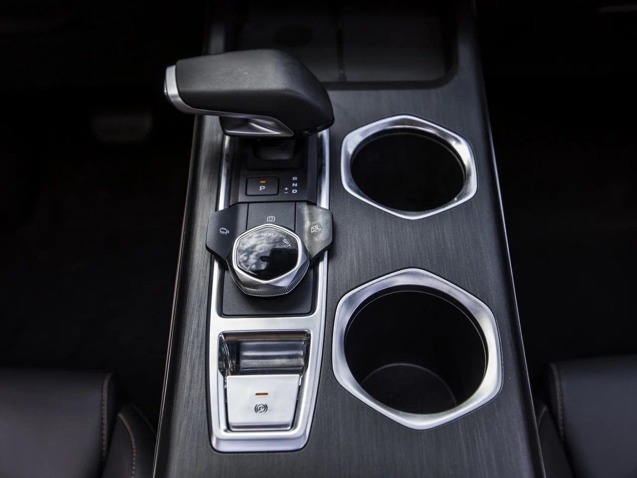 Интерьер/салон нового автомобиля Changan UNI-S