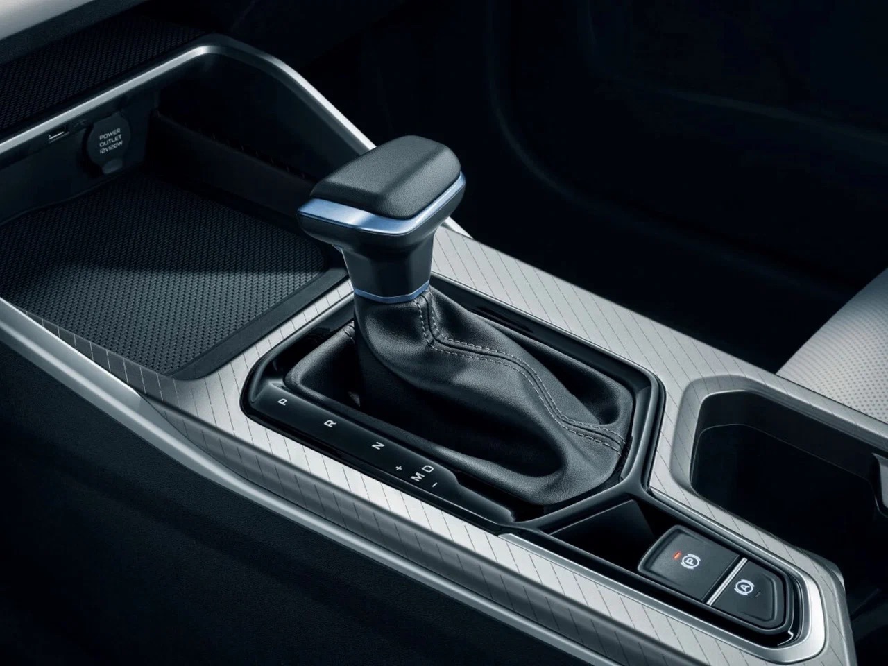 Интерьер/салон нового автомобиля Belgee S50