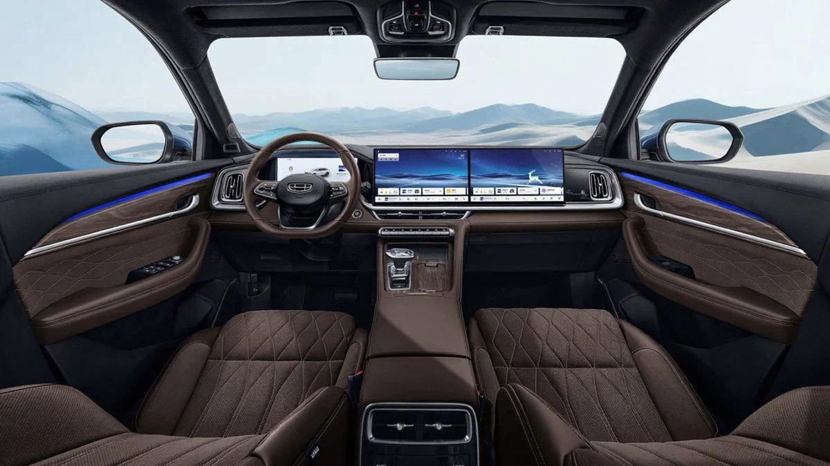 Интерьер/салон нового автомобиля Geely Monjaro New