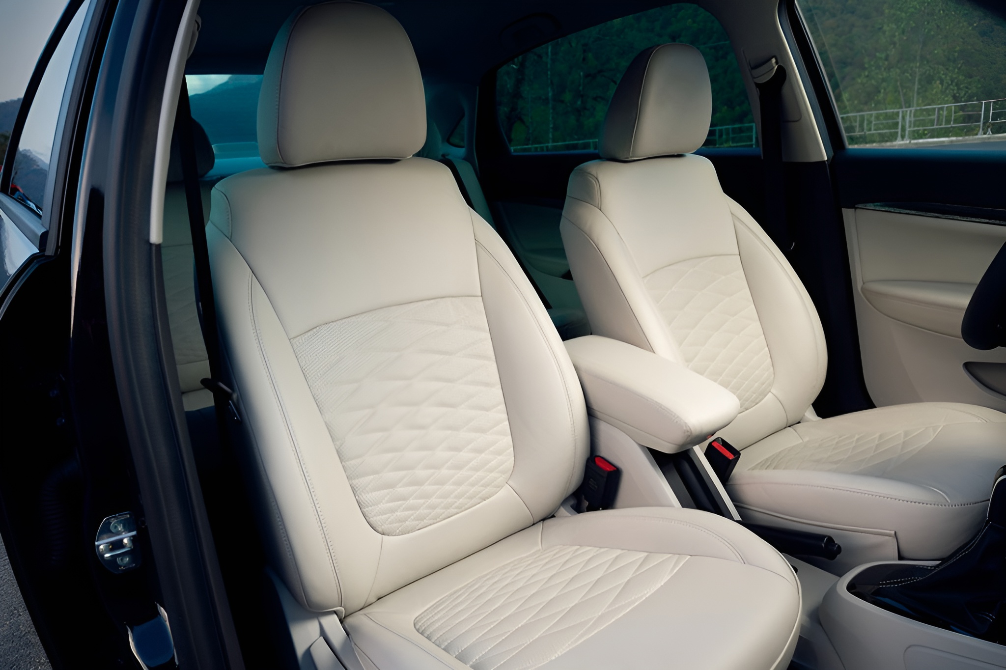 Интерьер/салон нового автомобиля LADA Aura