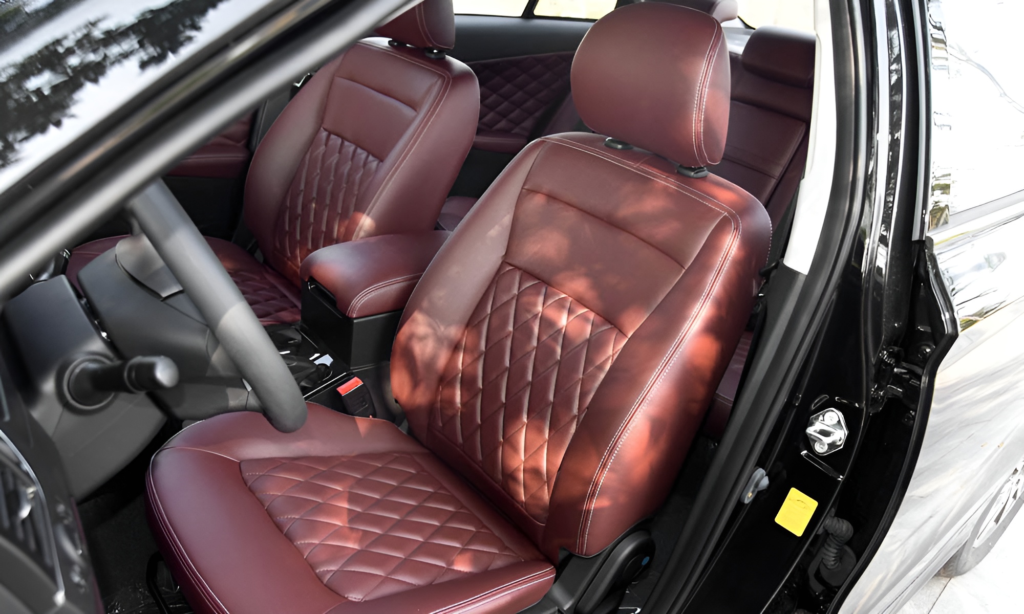 Интерьер/салон нового автомобиля Lifan Murman