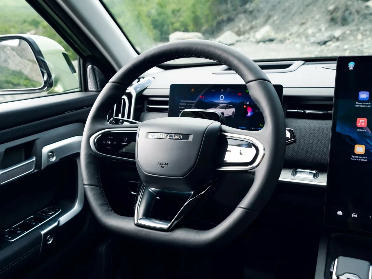 Интерьер/салон нового автомобиля JAECOO J7
