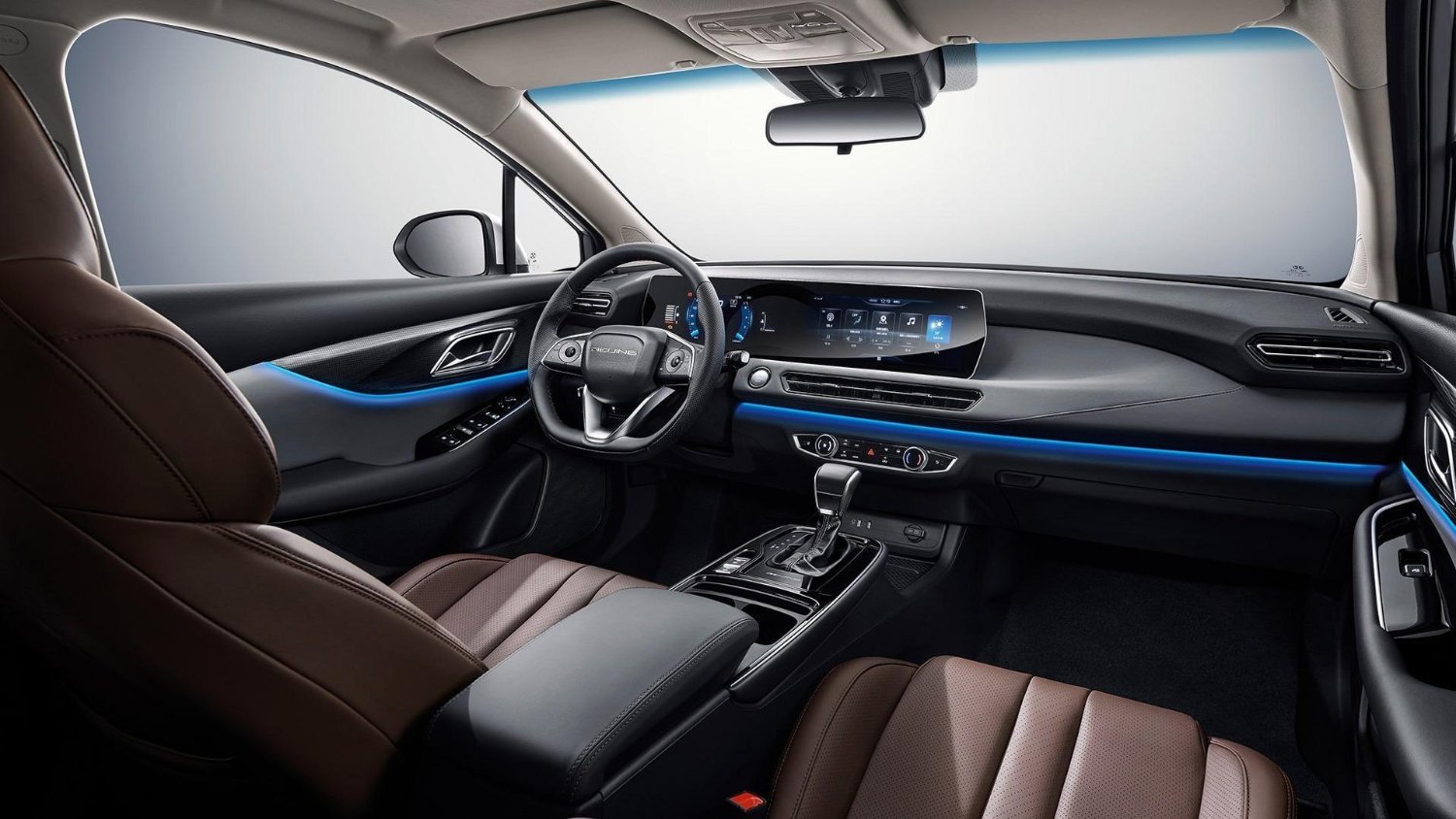 Интерьер/салон нового автомобиля BAIC U5 Plus