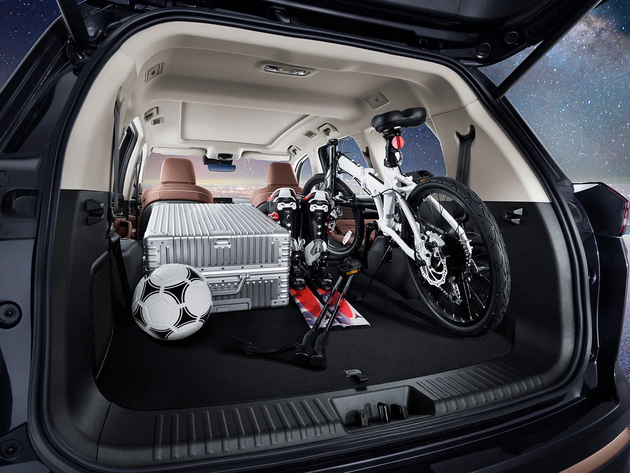 Интерьер/салон нового автомобиля EXEED VX