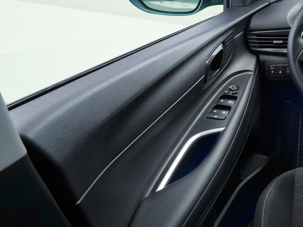 Интерьер/салон нового автомобиля Hyundai Bayon