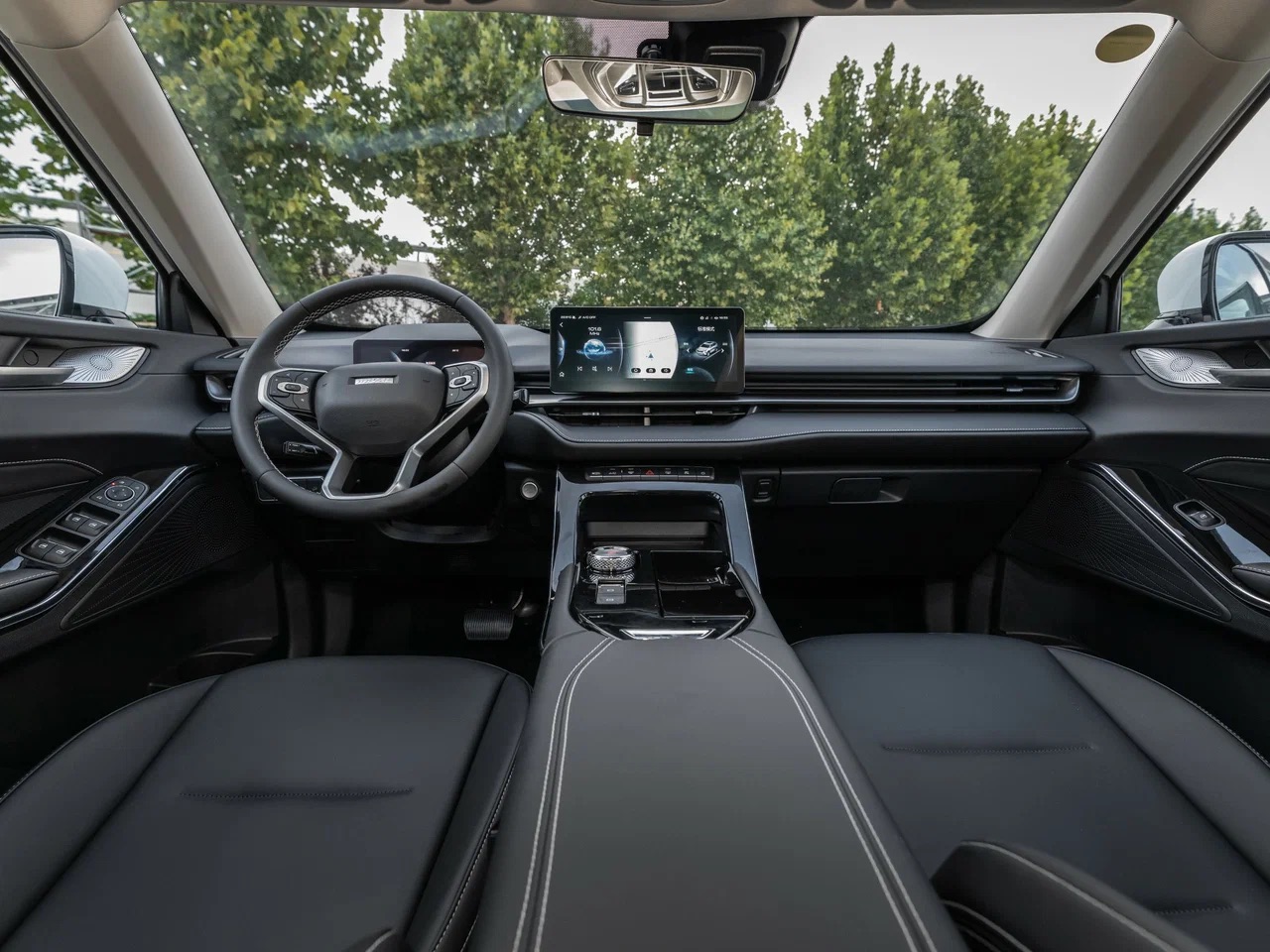 Интерьер/салон нового автомобиля Haval H6