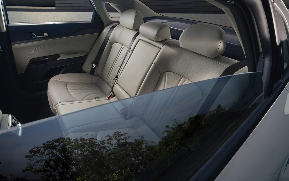 Интерьер/салон нового автомобиля Kia K5 NEW