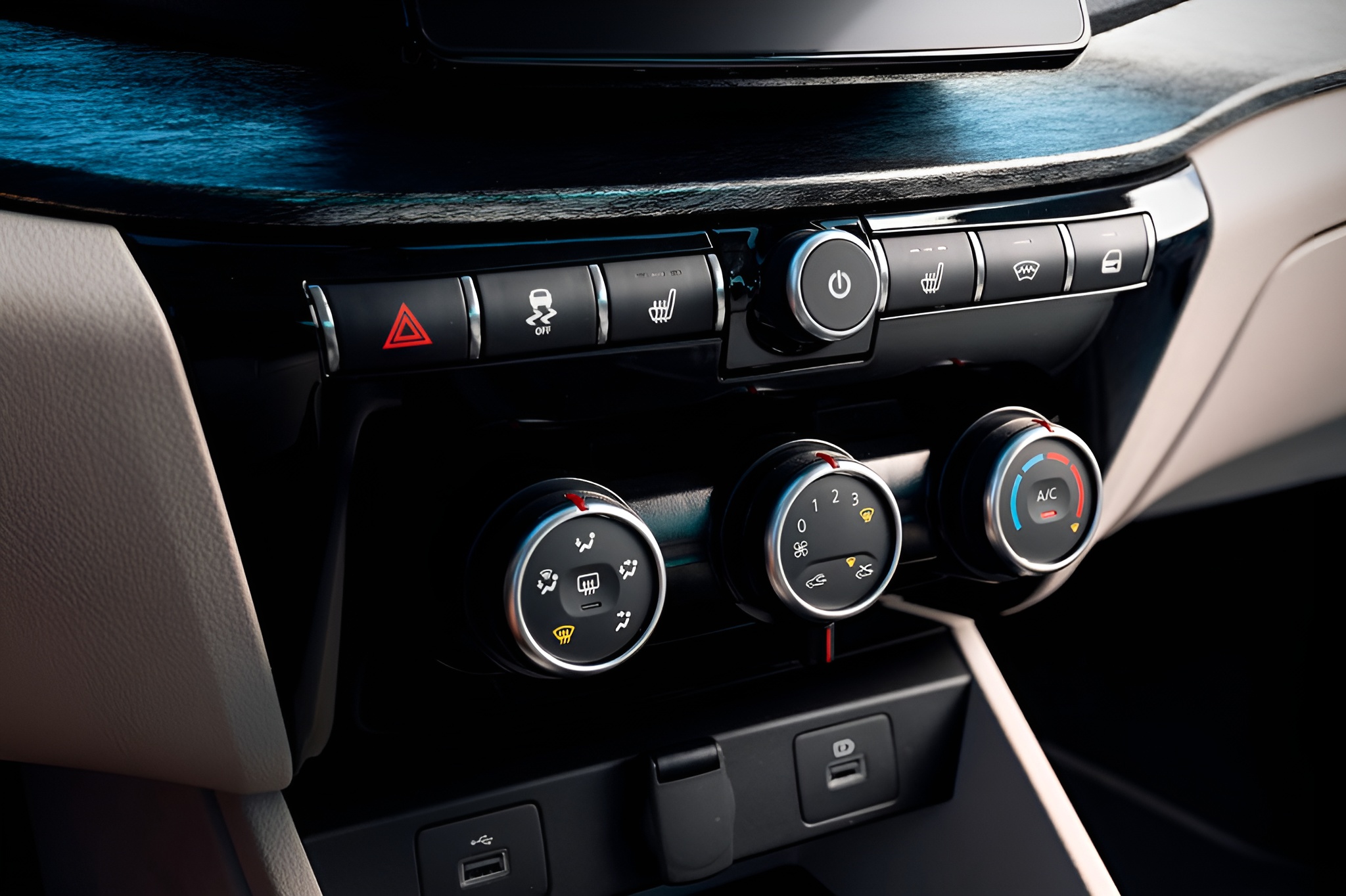 Интерьер/салон нового автомобиля LADA Aura