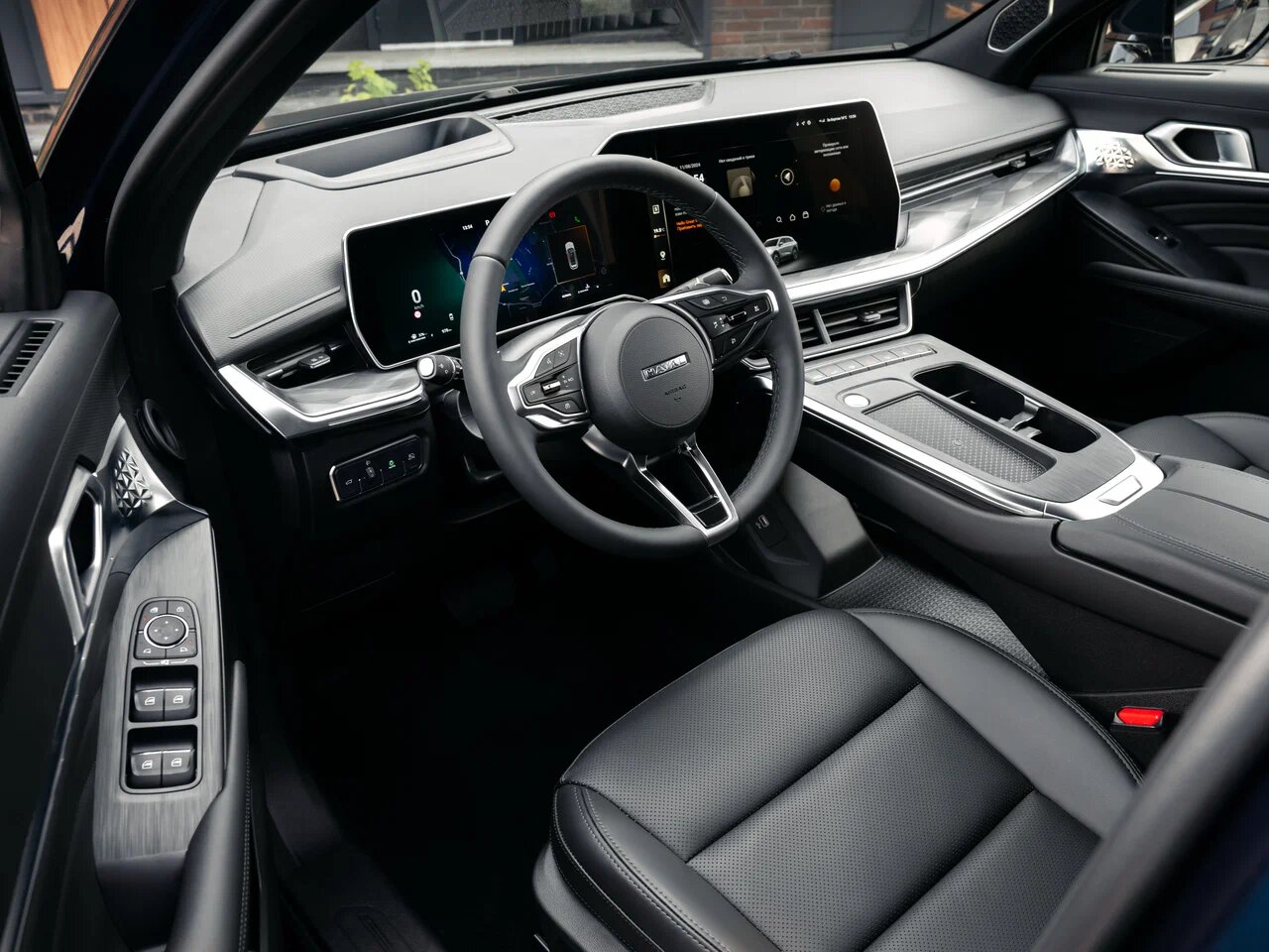 Интерьер/салон нового автомобиля Haval F7