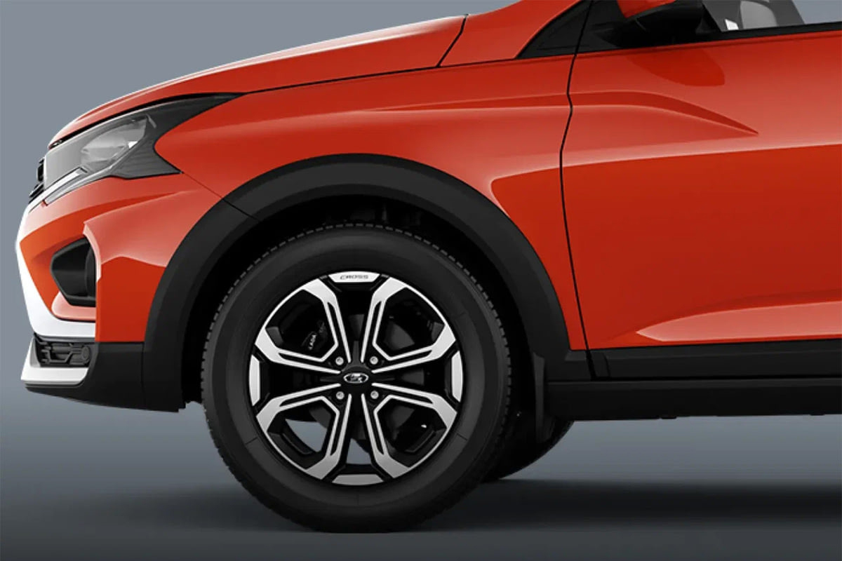 Интерьер/салон нового автомобиля LADA Iskra SW Cross