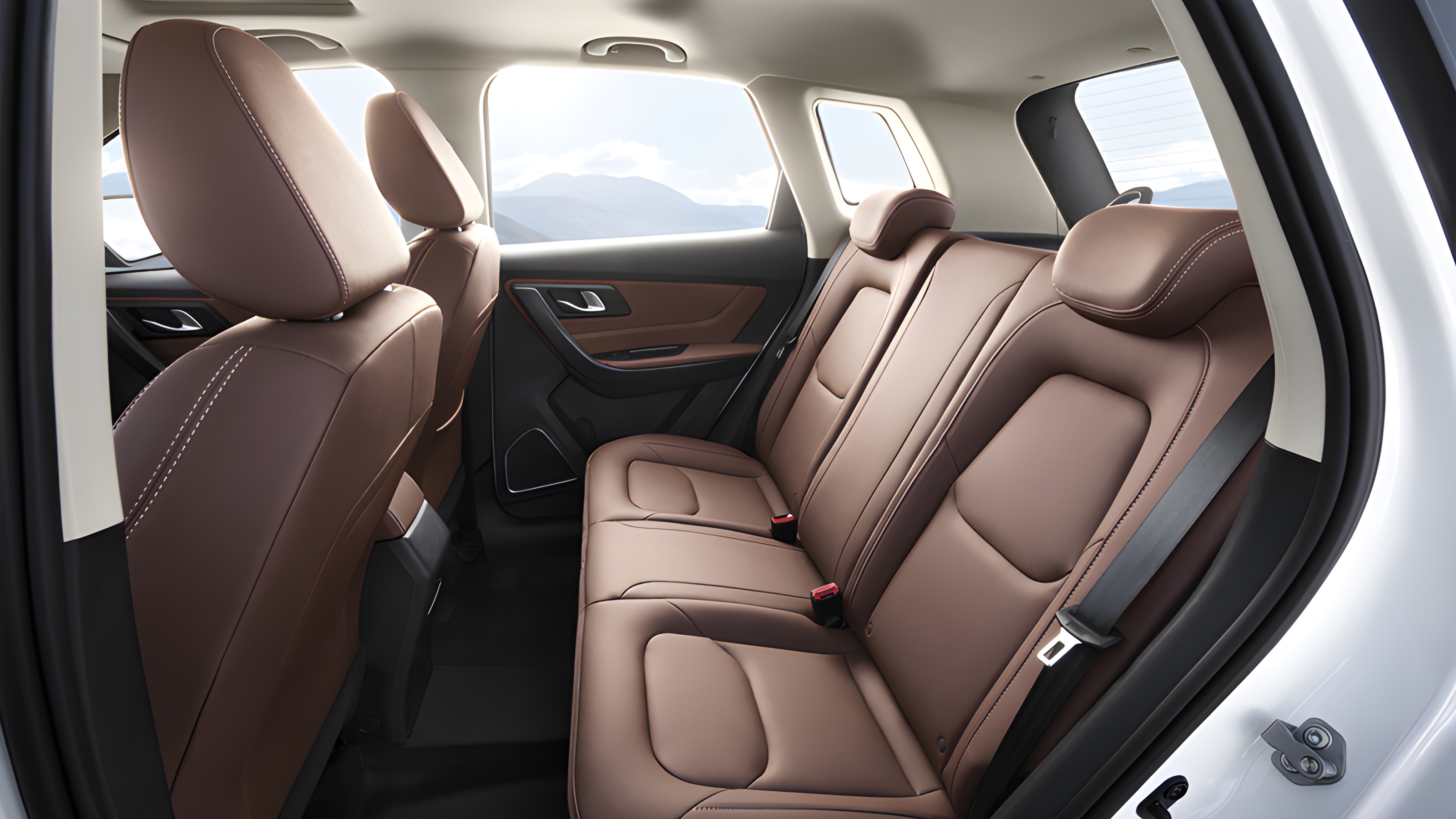 Интерьер/салон нового автомобиля FAW Besturn X40