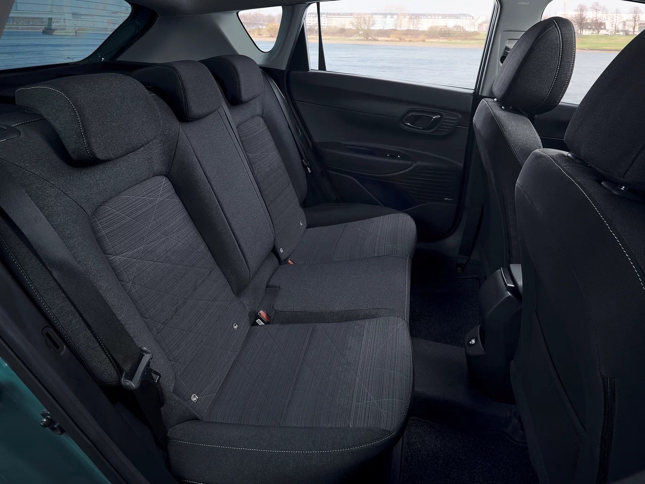 Интерьер/салон нового автомобиля Hyundai Bayon