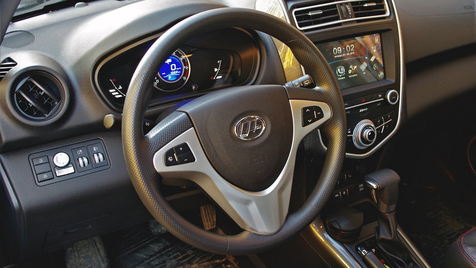 Интерьер/салон нового автомобиля Lifan X60