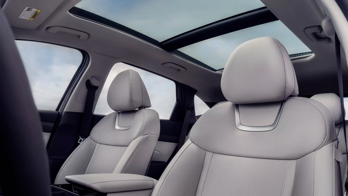 Интерьер/салон нового автомобиля Hyundai Tucson