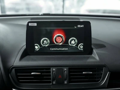 Автомобиль Mazda CX-4, 2 л, передний привод, АКПП, бензин в наличии в Екатеринбург