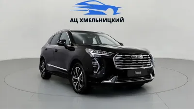 Автомобиль Haval Jolion, 1.5 л, передний привод, Робот, бензин в наличии в Новосибирск