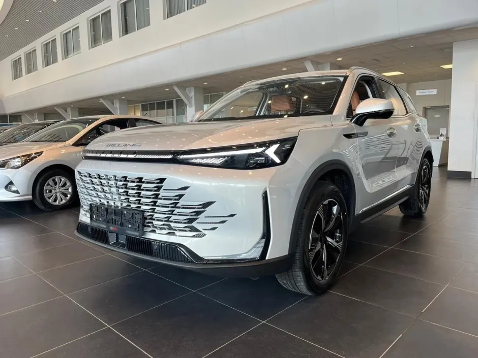 Автомобиль BAIC X75, 1.5 л, передний привод, Робот, бензин в наличии в Екатеринбург