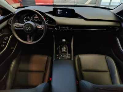 Автомобиль Mazda 3, 2 л, передний привод, АКПП, бензин в наличии в Краснодаре