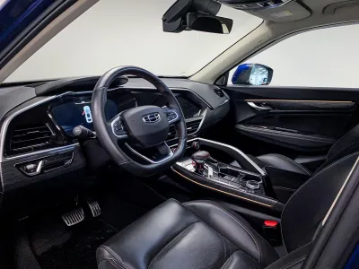 Автомобиль Geely Tugella, 2 л, полный привод, АКПП, бензин в наличии в Новосибирск