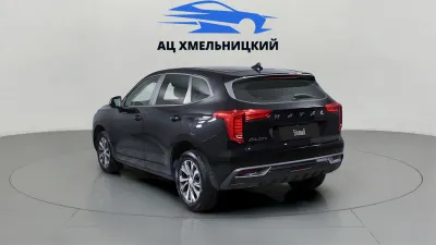 Автомобиль Haval Jolion, 1.5 л, передний привод, Робот, бензин в наличии в Новосибирск