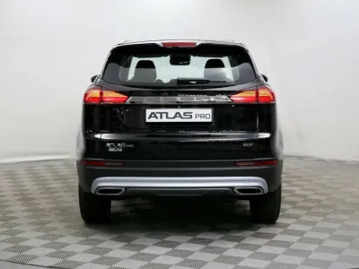 Автомобиль Geely Atlas Pro, 1.5 л, полный привод, Робот, бензин в наличии в Тюмени