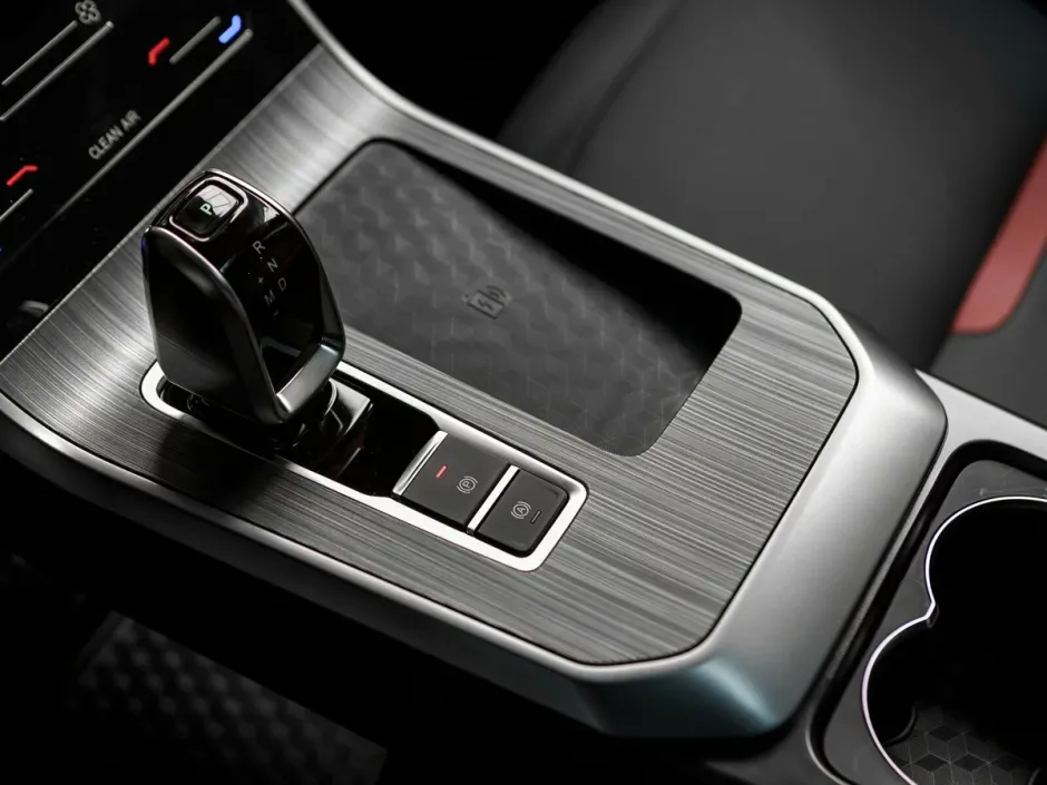 Автомобиль Chery Tiggo 4 Pro, 1.5 л, передний привод, Вариатор, бензин в наличии в Санкт-Петербург