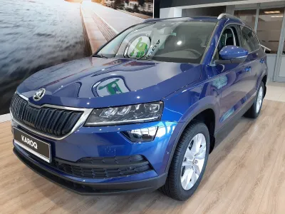 Автомобиль Skoda Karoq, 1.4 л, полный привод, Робот, бензин в наличии в Санкт-Петербург