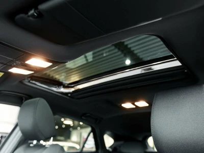 Автомобиль Mazda CX-4, 2 л, передний привод, АКПП, бензин в наличии в Екатеринбург