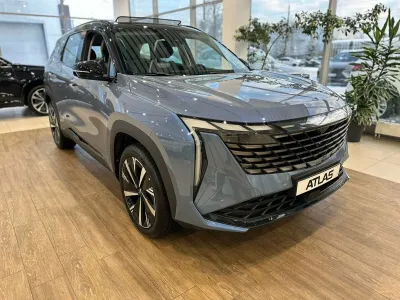 Автомобиль Geely Atlas, 2 л, передний привод, Робот, бензин в наличии в Краснодаре