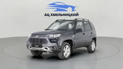 Автомобиль LADA Niva Travel, 1.7 л, полный привод, МКПП, бензин в наличии в Новосибирск