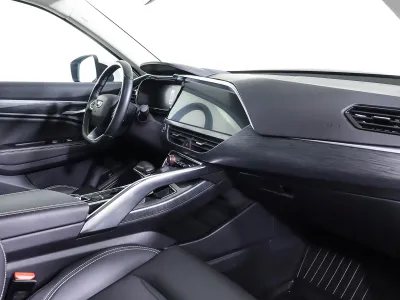 Автомобиль Geely Tugella, 2 л, полный привод, АКПП, бензин в наличии в Новосибирск