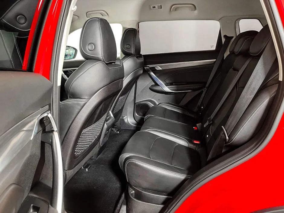 Автомобиль Geely Atlas Pro, 1.5 л, полный привод, Робот, бензин в наличии в Самаре