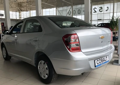 Автомобиль Chevrolet Cobalt, 1.5 л, передний привод, МКПП, бензин в наличии в Тюмени