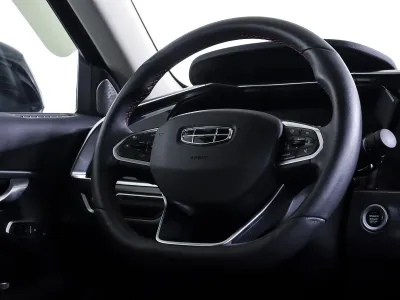 Автомобиль Geely Tugella, 2 л, полный привод, АКПП, бензин в наличии в Новосибирск