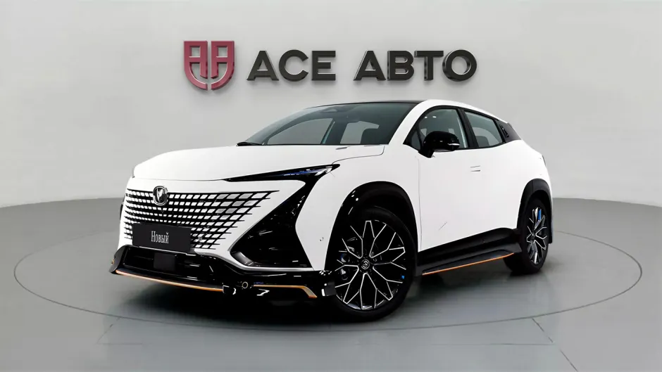 Автомобиль Changan UNI-T, 1.5 л, передний привод, Робот, бензин в наличии в Самаре
