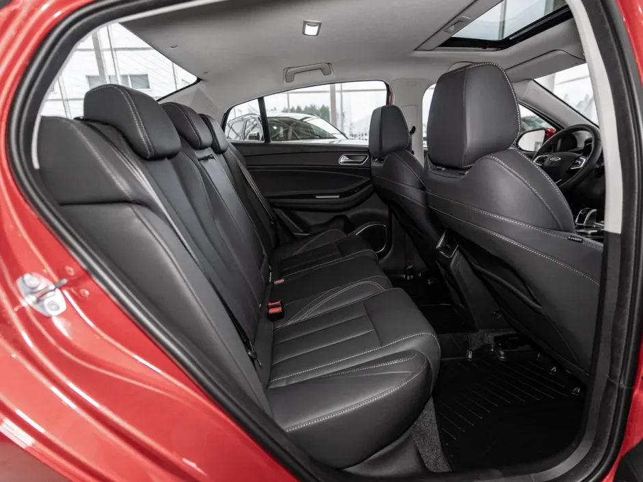 Автомобиль OMODA S5, 1.5 л, передний привод, Вариатор, бензин в наличии в Санкт-Петербург