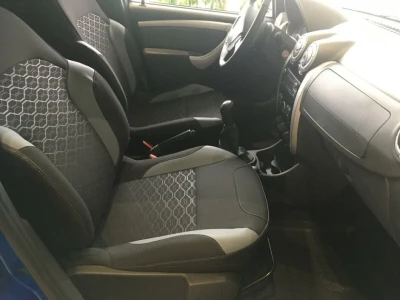 Автомобиль LADA Largus Cross 5 мест, 1.6 л, передний привод, МКПП, бензин в наличии в Краснодаре