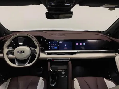 Автомобиль Geely Monjaro, 2 л, полный привод, АКПП, бензин в наличии в Новосибирск